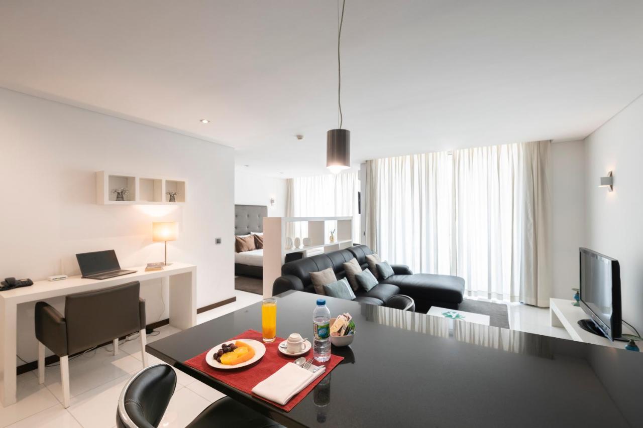 Rk Suite Hotel Luanda Esterno foto