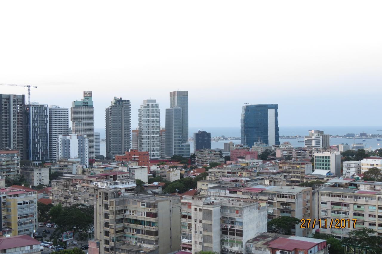 Rk Suite Hotel Luanda Esterno foto