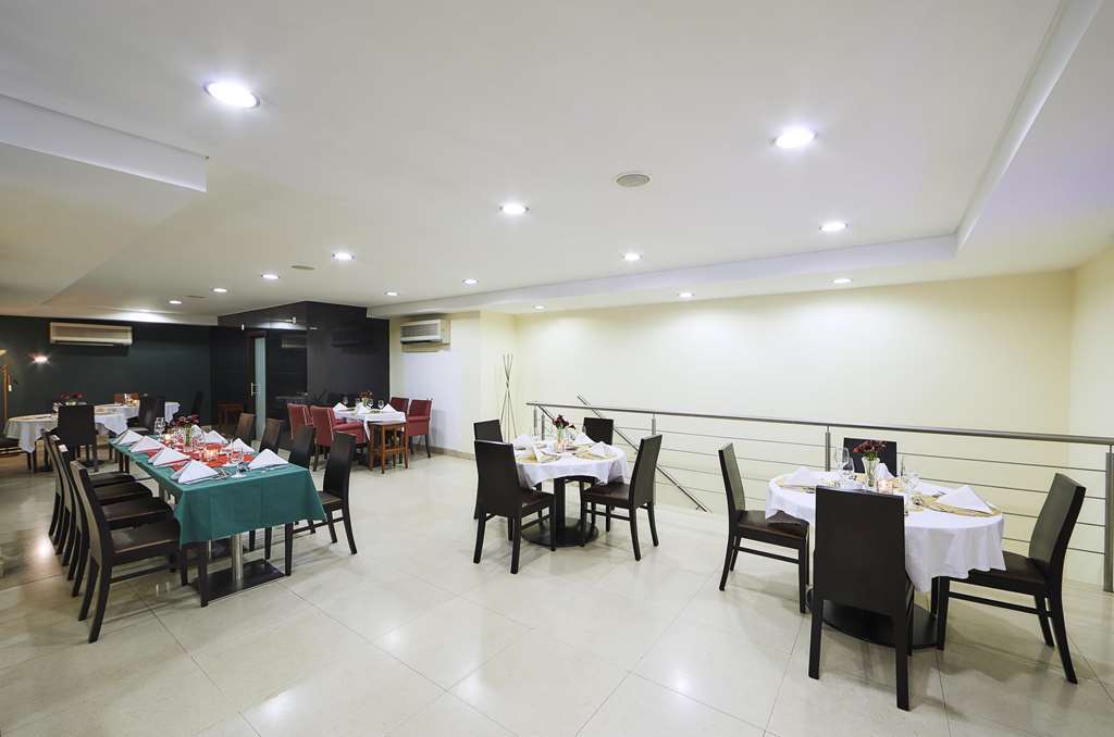Rk Suite Hotel Luanda Interno foto